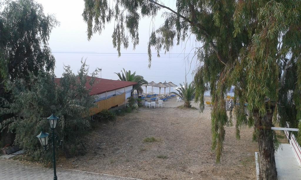 Seaside Studios Paralia Dionysiou Luaran gambar