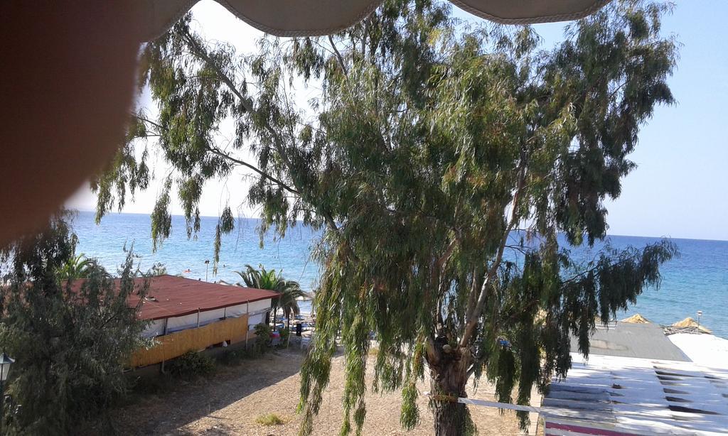 Seaside Studios Paralia Dionysiou Luaran gambar